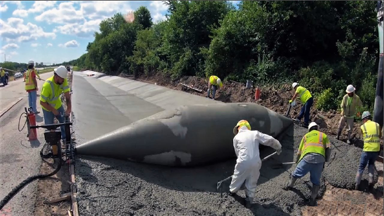 World Amazing Modern Road Construction Machine Working